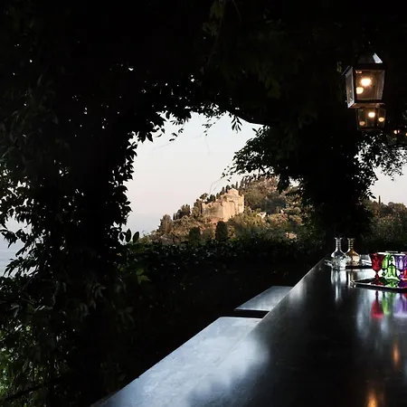 Franca, A Garamonds Villa *